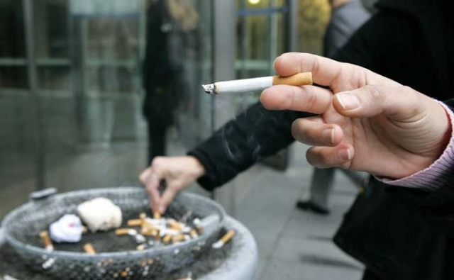 الحكم على متقاعد ألماني بالإفراغ من شقته بسبب التدخين