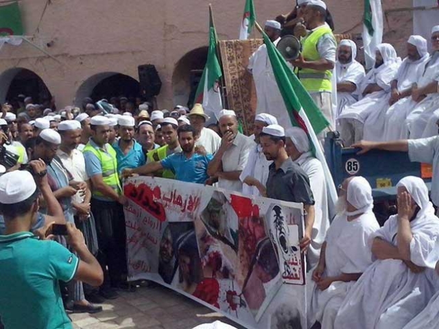 إبادة جماعية بالجزائر ضد الأمازيغ باسم "حوادث المرور" !