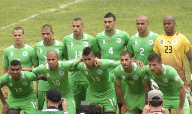 الجزائر تسرق انتصارا من مالي من حالة تسلل (مع فيديو)