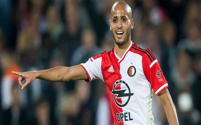 مجلة" فوتبول": المغربي الأحمدي أفضل لاعبي فيينورد الهولندي