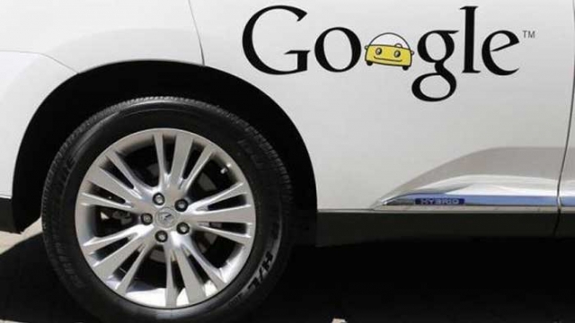 غوغل تخطط لتطوير أنظمة تشغيل في السيارات لربطها مباشرة بالإنترنت
