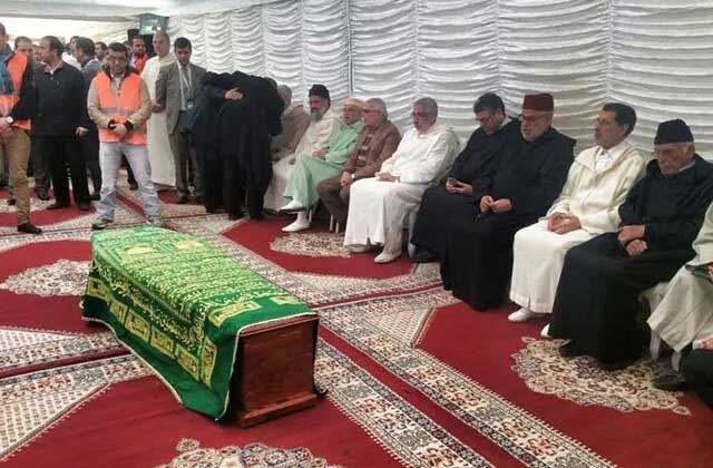 الاستعدادات الأولية لجنازة الراحل عبد الله باها