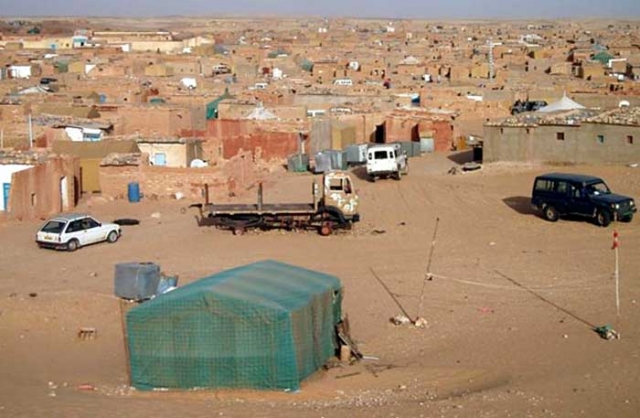 البرلمان الأوروبي يدعو إلى وقف المساعدات لمخيمات تندوف بسبب التحويل التي تتعرض له من طرف البوليساريو والجزائر