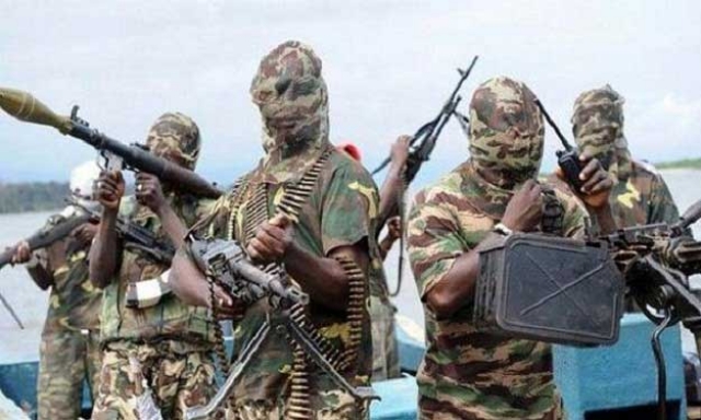 بوكو حرام تذبح 12 شخصا خلال محاولة الجيش إنقاذ مدنيين