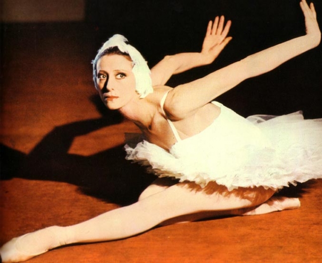 وفاة أشهر راقصة الباليه في العالم الروسية مايا بليسيتسكايا
