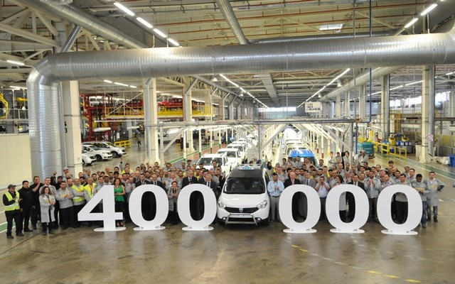 "لودجي" طاكسي كبير ترفع إنتاج مصنع "رونو – نيسان" إلى 400 ألف سيارة
