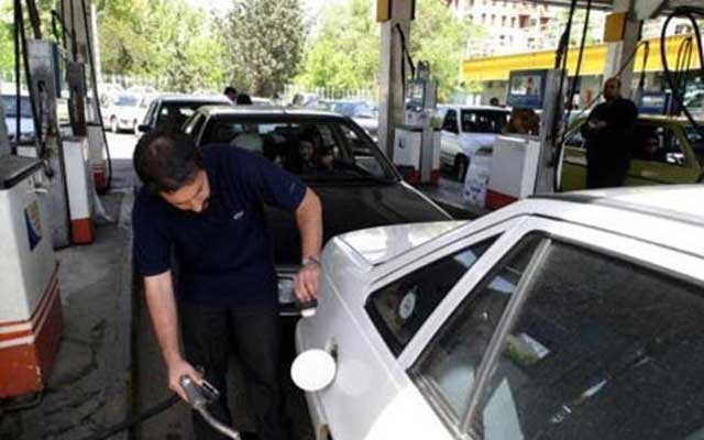 فرصة.. "اللي بغا يدير البلان": انخفاض أسعار البنزين والغازوال ابتداء من السبت