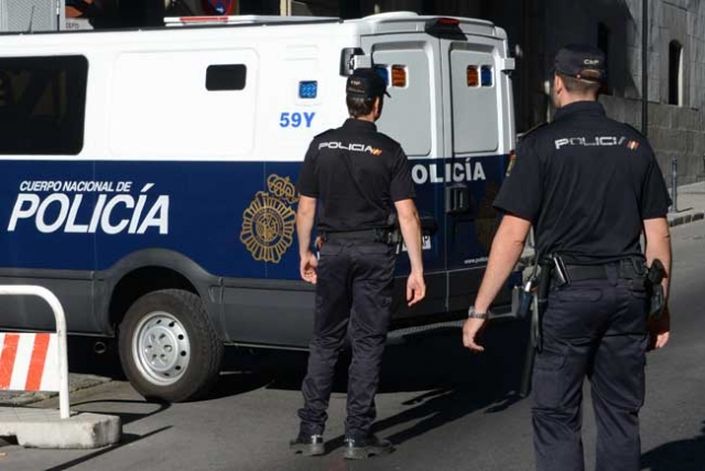 الأمن الإسباني يلقي القبض على مغربي متهم في قضية مخدرات
