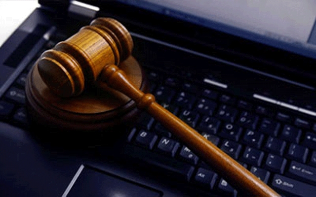 قضاة يحددون 6 توصيات لردع الجرائم الإلكترونية..