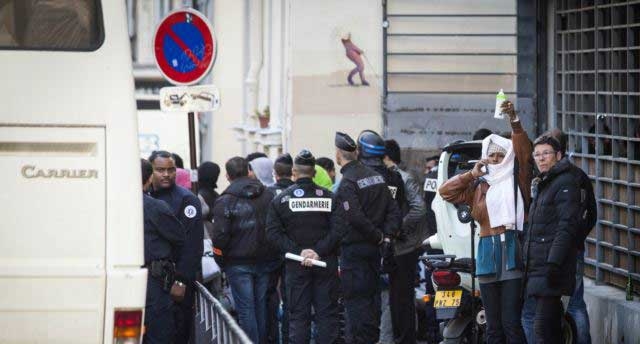 قاتل الشرطي في فرنسا أعلن ولاءه لـ "داعش" ومحكوم سابق لمشاركته في شبكة جهادية "جمعية أشرار"