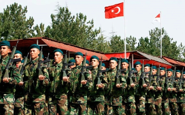 تركيا.. تواصل عملية التطهير ببلوغ 1563 معتقل في صفوف الجيش