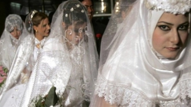 زواج النساء من غير المسلمين: ما يفكر فيه الشارع الجزائري