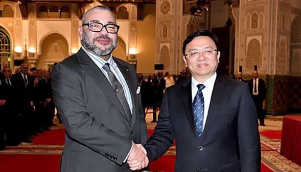 الملك محمد السادس يستقبل بالدار البيضاء رئيس المجموعة الصينية "بي. واي. دي أوطو إنداستري"