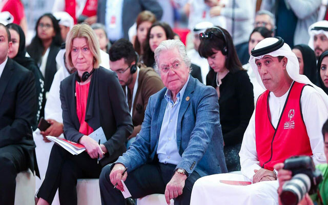 الفنان السفير حسين فهمي: ما ستشهده أبوظبي يعد فرصة ليرى العالم تميز الشخصية العربية