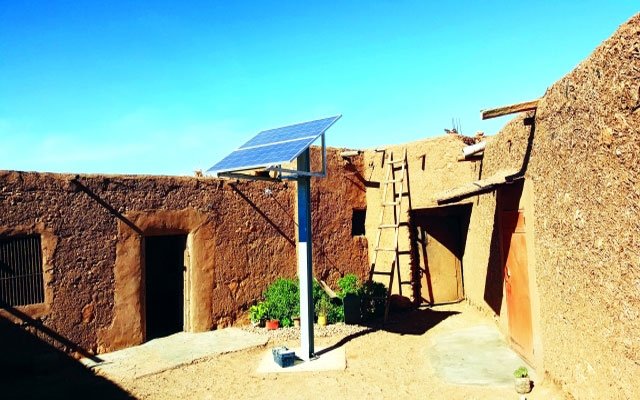من أبوظبي.. شراكة مغربية إماراتية لتزويد ألف قرية بالطاقة الشمسية