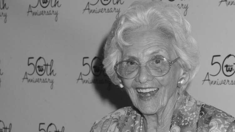 عن عمر 106 أعوام.. وفاة أقدم ممثلة في هوليود