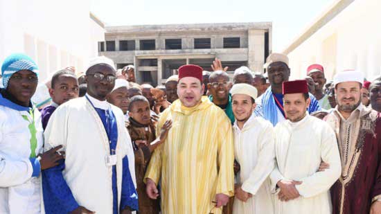 140 عالما إفريقيا يرصدون النموذج المغربي في تدبير الشأن الديني بفاس