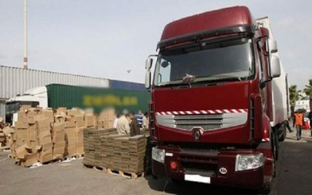 ضبط شاحنة للنقل الدولي محملة بـ40 كيلوغرام من الشيرا في طنجة