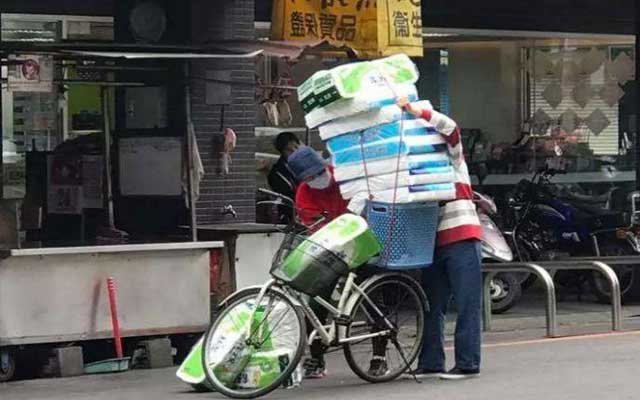 "ورق المراحيض" يتسبب في أزمة حادة في تايوان