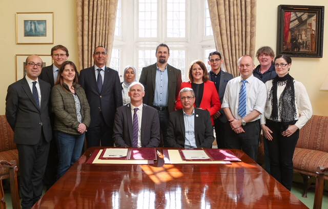 سفير المغرب بإيرلندا يترأس حفل التوقيع على اتفاقية تعاون تجمع كلية العلوم بأكادير بالجامعة الوطنية لإيرلندا‎