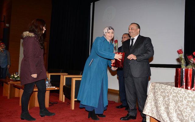 الوزيرمحمد الأعرج يحتفي بالنساء الموظفات بالمكتبة الوطنية
