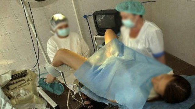 تهمة الإجهاض المفضي للموت تخرج لسان الرابطة المغربية للمواطنة ضد هذا الطبيب و من معه