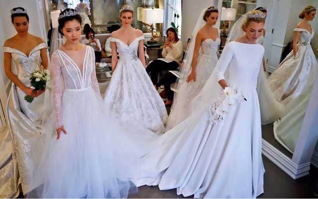 لربيع وصيف 2018: صرخة أزياء الزفاف في نيويورك