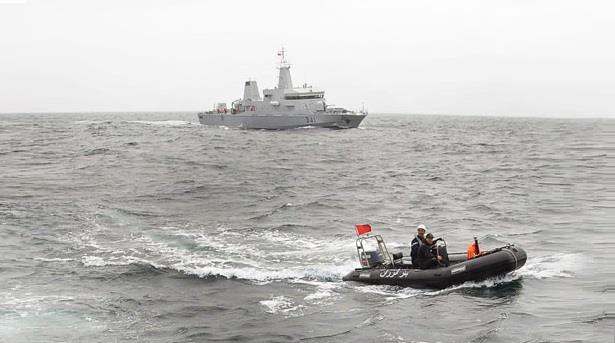 البحرية الملكية تنقذ طاقم مركب فرنسي قبالة سواحل البيضاء