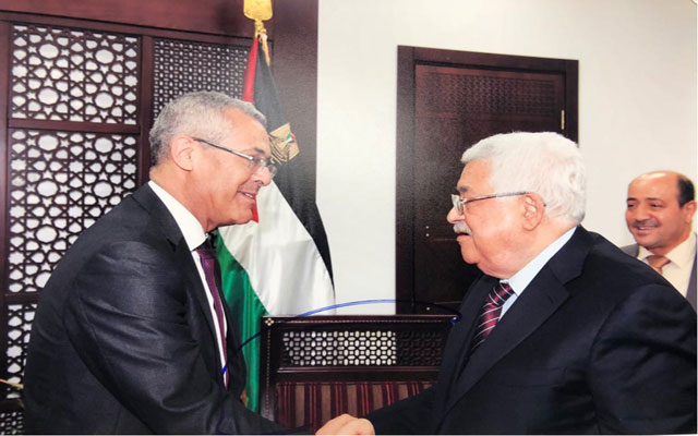 الرئيس الفلسطيني محمود عباس يستقبل الوزير محمد بنعبد القادر برام الله