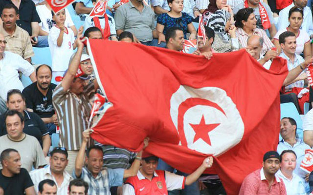 مباراة إنجلترا والنسور.. مصائب الأزمة السياسية بين لندن وموسكو عند التونسيين فوائد