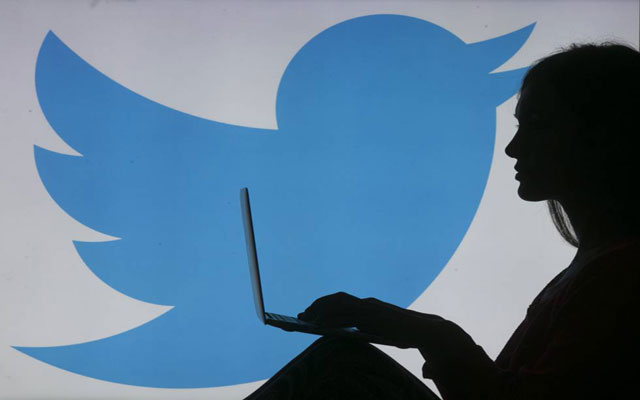 "تويتر" يثور من أجل التغيير بحجب مليون "حساب" يوميا