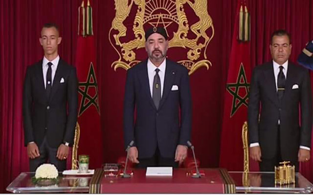 الملك: برغم ما أنجز للمغرب وتحقق للمغاربة أحس أن شيئا ما ينقصنا في المجال الاجتماعي