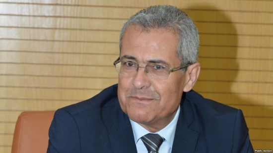 بنعبد القادر يمنح وزارة التجهيز جائزة تطبيق"المخالفات الطرقية"