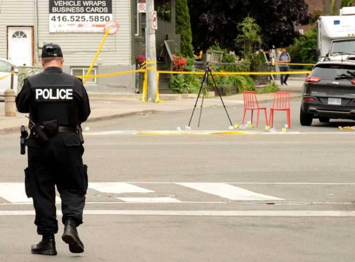 الشرطة الكندية توقف مشتبها به بعد حادث إطلاق نار أودى بحياة أربعة أشخاص