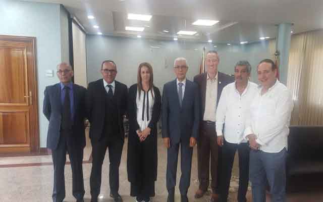 اتفاقية شراكة بين وزارة الشباب و الرياضة و الجمعية المغربية للصحافة الرياضية