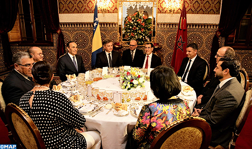 الملك يقيم مأدبة عشاء على شرف رئيس مجلس الوزراء بجمهورية البوسنة والهرسك