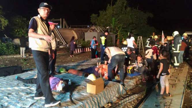 مقتل 22 شخصا وإصابة 193 في حادث قطار بتايوان