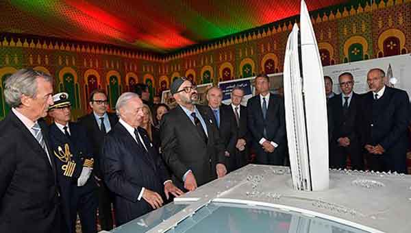 الملك محمد السادس يطلق أشغال بناء "برج محمد السادس"