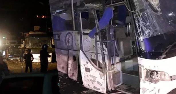 عمل إرهابي يستهدف حافلة سياحية بمصر و هذه هي الحصيلة