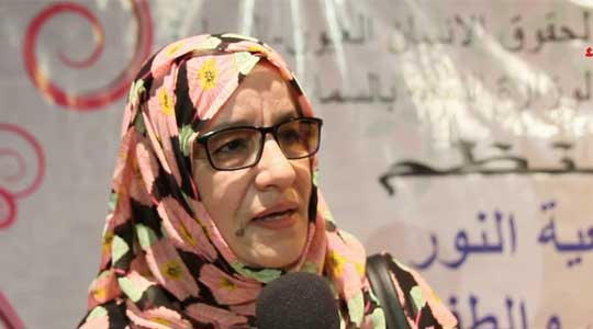 هذه هي المرأة الصحراوية ضمن تشكيلة الوفد المغربي المفاوض لجبهة البوليساريو..