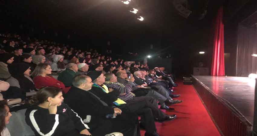 الدانمارك.. عرض مسرحي أمازيغي يُبدع في إبراز تميز الغنى الثقافي المغربي