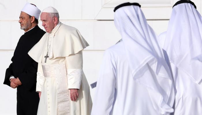 سلطان الجابر: زيارة قداسة البابا تؤكد أن الإمارات منارةً للانفتاحِ وواحة للتعايش السلمي