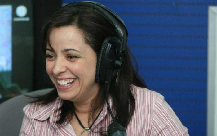 احتجاجا على عدم تغطية مظاهرات الجمعة.. إعلامية تستقيل من منصبها في الإذاعة الجزائرية