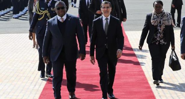 رئيس جمهورية سيراليون يحل بالمغرب لهذه الغاية