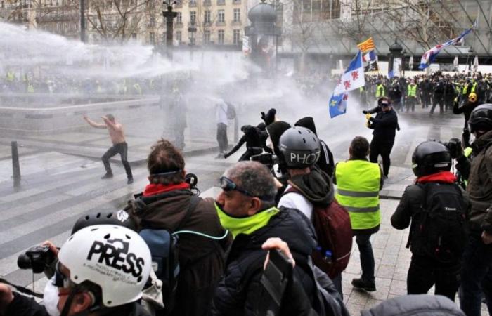 صدامات وأعمال تخريب في باريس خلال تظاهرات فاتح ماي