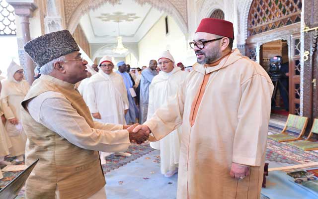 في التماس مرفوع للملك محمد السادس: نصف مليار مسلم هندي يأملون ترجمة للدروس الحسنية إلى الأردية