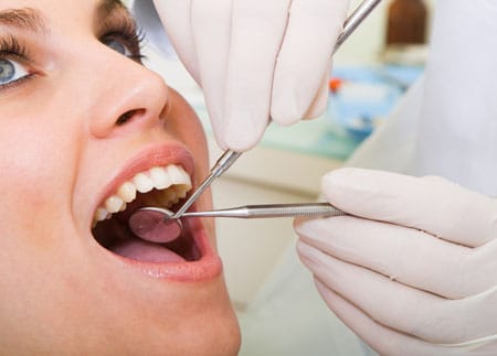 مؤسسات مهنة طب الأسنان ترفض الترخيص للممارسة غير الشرعية للمهنة