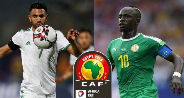 "الكاف" يعلن تغيير حكم مباراة الجزائر والسينغال