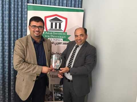 منظمة العمل المغاربي توشح بجائزة محمد مزالي بتونس