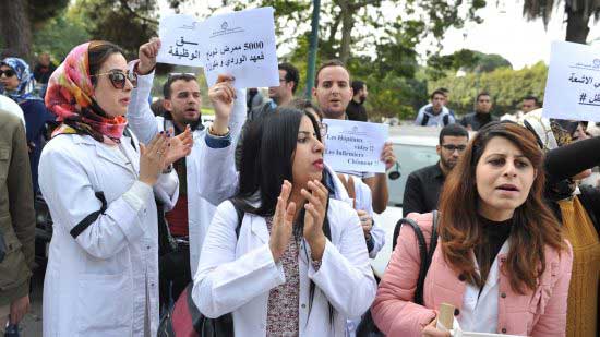 التعاقد يؤجج غضب أكثر من 7000 ممرض عاطل بالمغرب